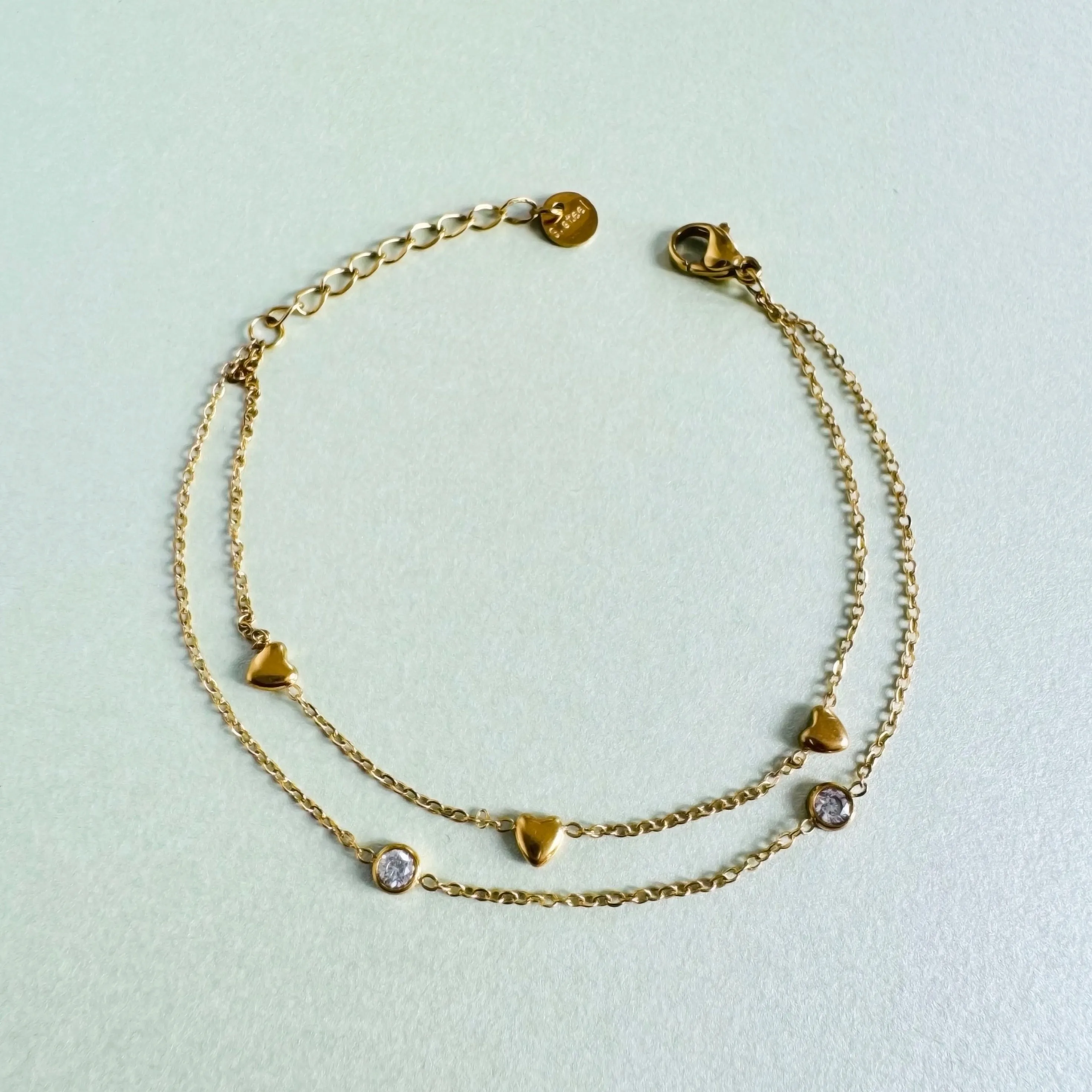 Essie Luxe 18k Gold Plated Heart Bracelet