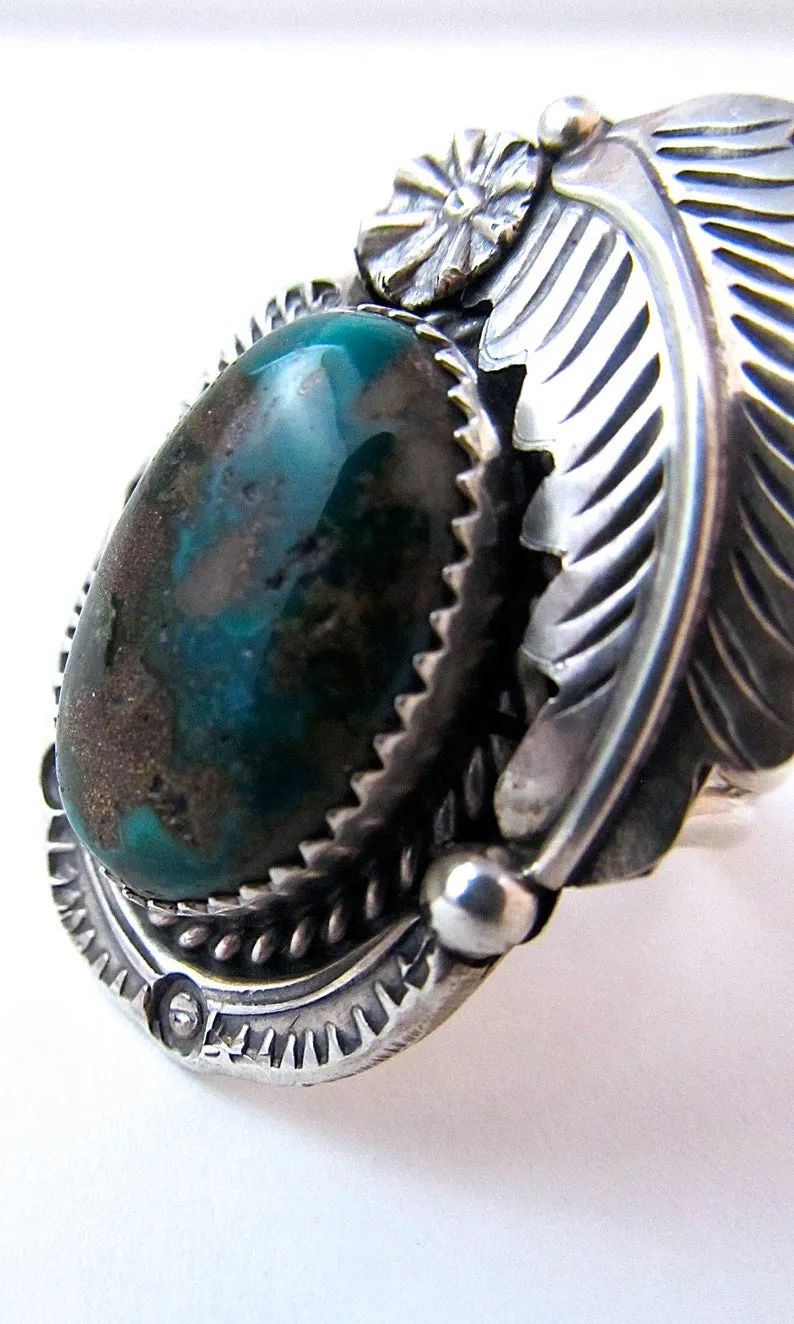 FEATHERED FRIEND 1970s Sterling Silver & Turquoise Statement Ring, Sz 7 1/2