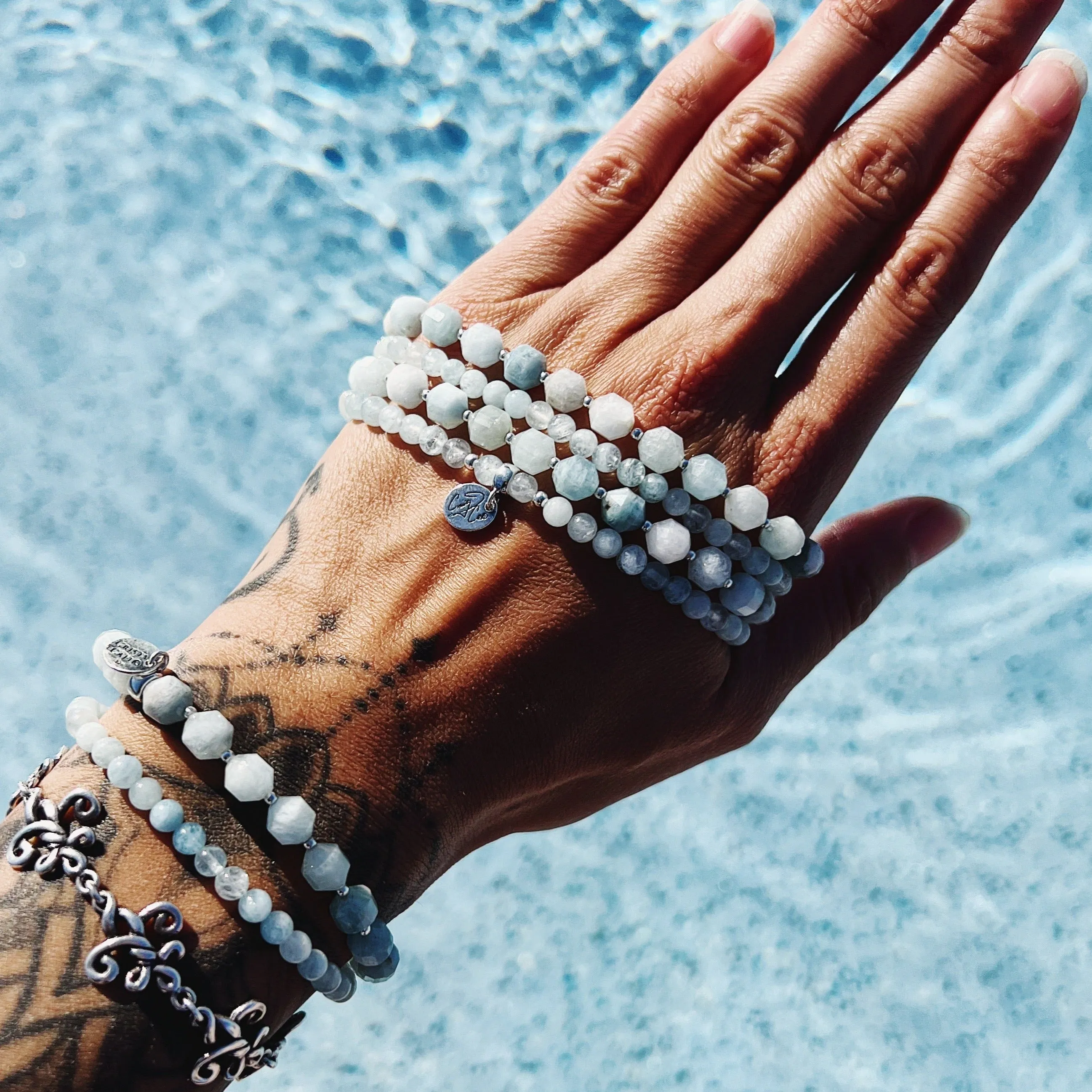 Give Me Courage Aquamarine Signature Stretch Bracelet