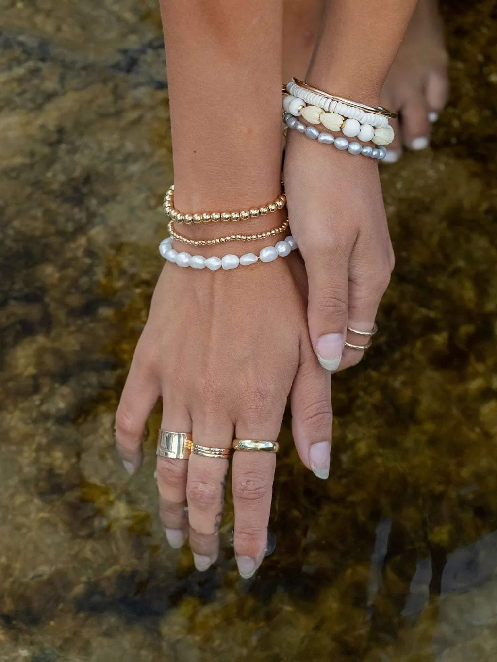 Gray Pearl Bracelet with Adjustable Gold Chain - Keilani