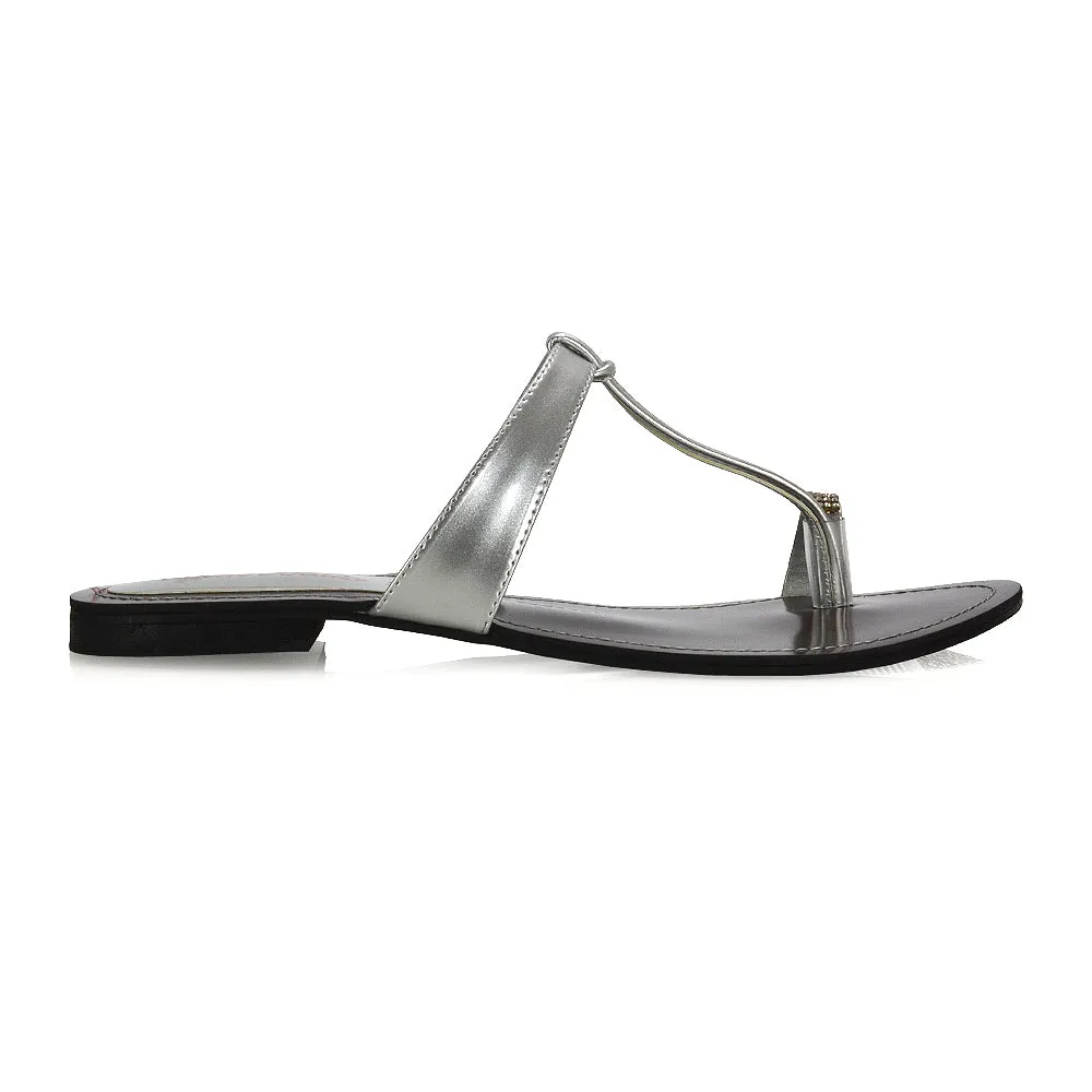 Lala Flat Strappy Diamante Detail Toe Ring Slider Summer Sandals in Black Patent