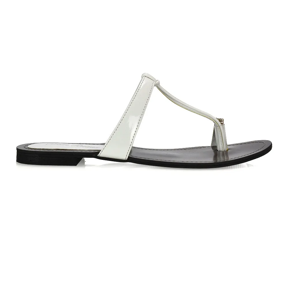 Lala Flat Strappy Diamante Detail Toe Ring Slider Summer Sandals in Black Patent