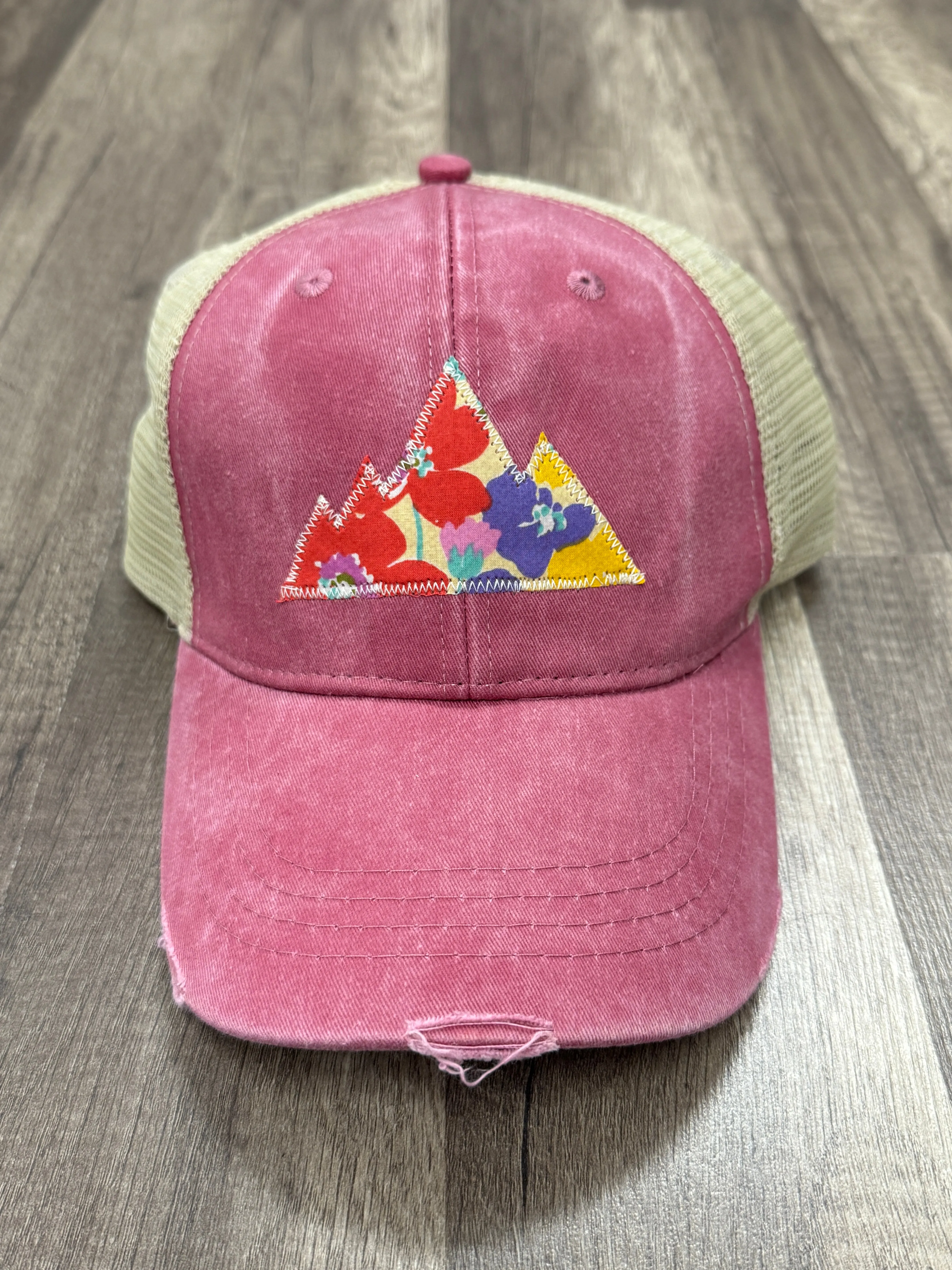 Mountain Floral Patch Trucker Hat-Mauve