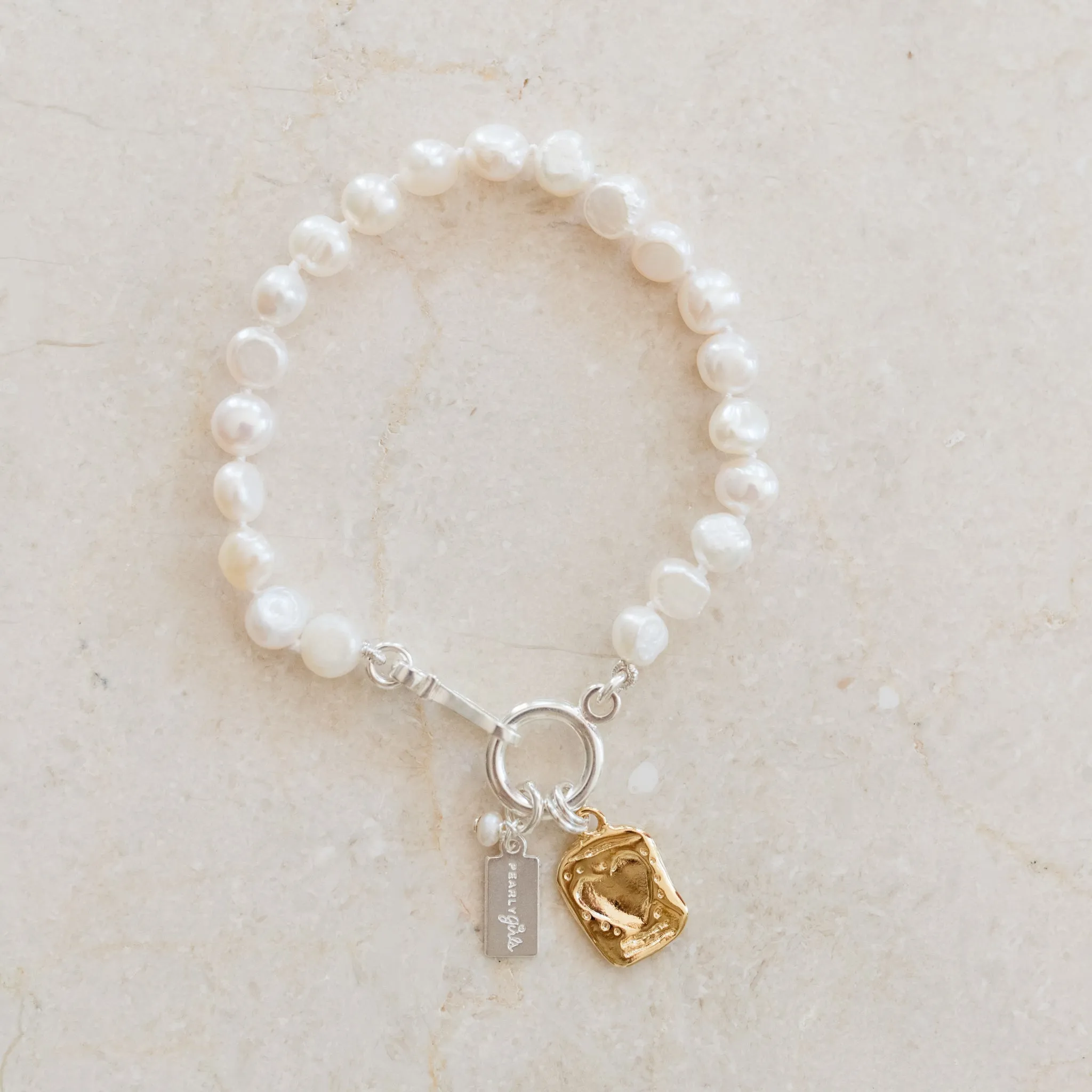 Rachel Pearl Bracelet | Gold Etched Heart & Freshwater Pearls | By Pearly Girls