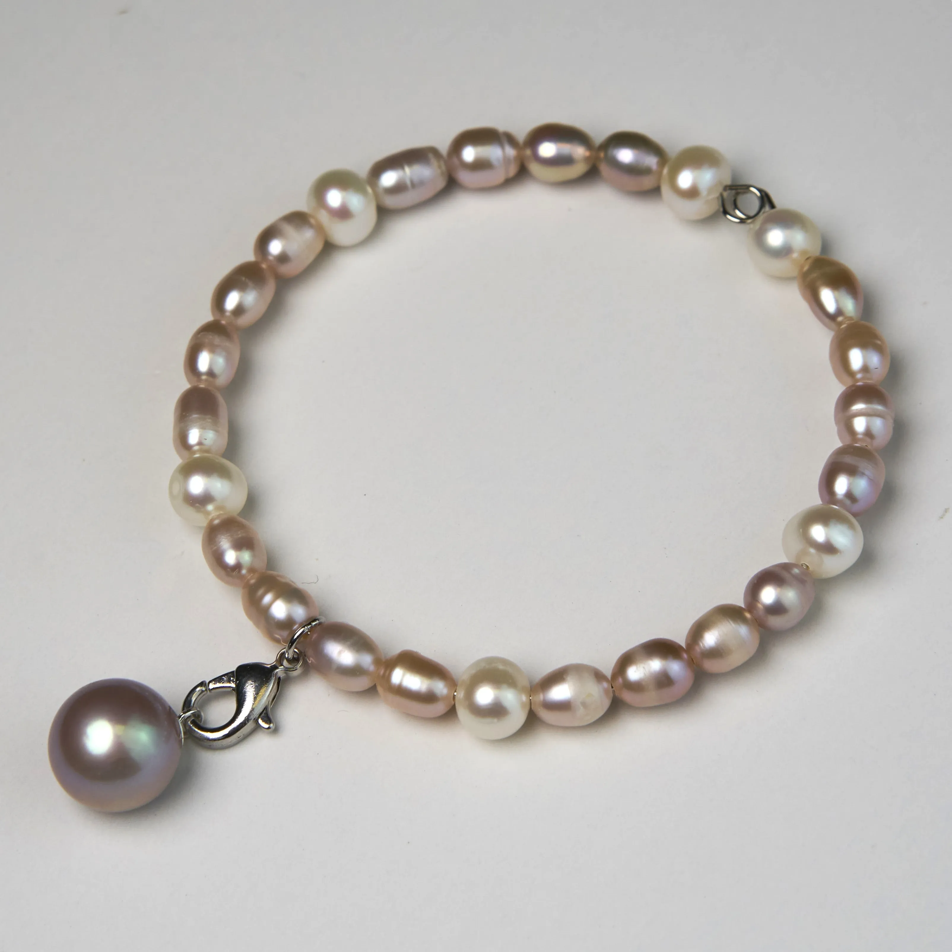 Rice Pearl Wire Bracelet