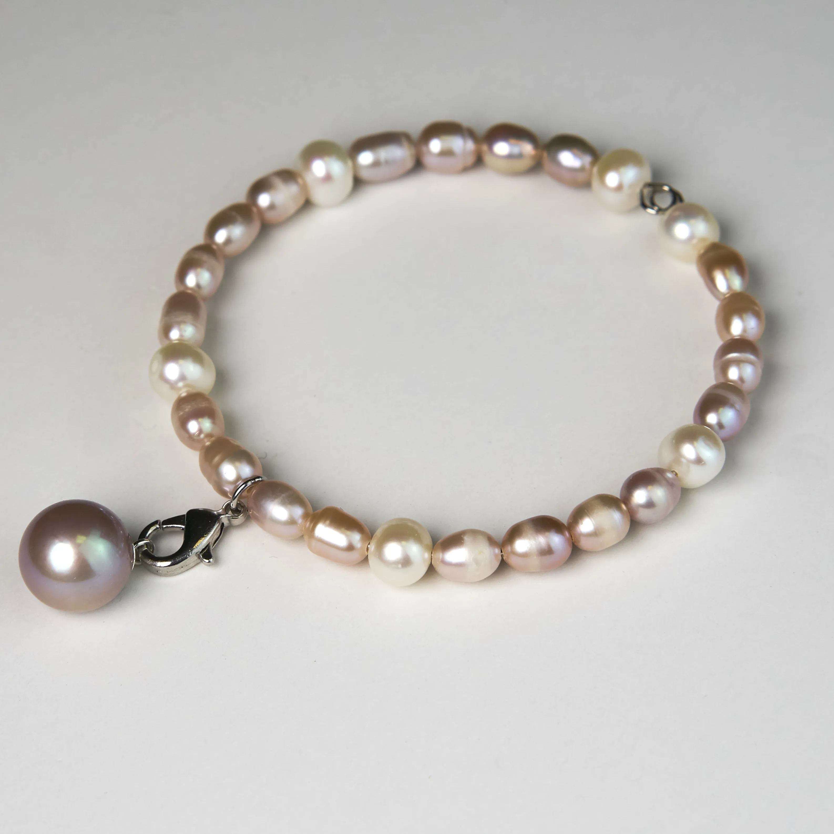 Rice Pearl Wire Bracelet