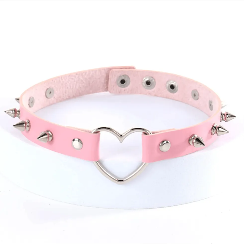 Sexy Love Heart Spiked Choker