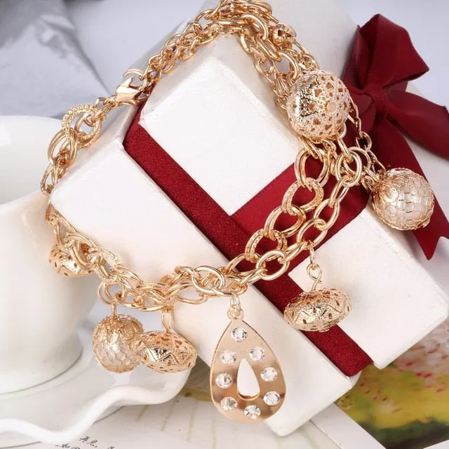 Woman Gold Chain Heart & Bangles Charm Bracelets